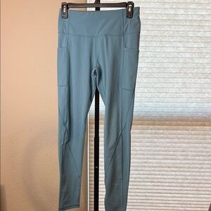 Blue High-Waisted Leggings Size M